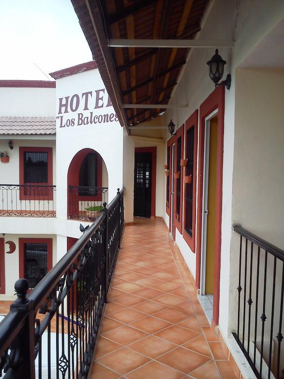 Hotel Los Balcones Parras de la Fuente Esterno foto